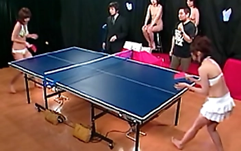 美少女アイドルがおま●こを賭けて対決！06／04／18