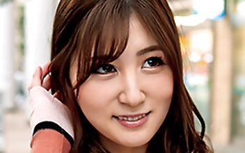 ゆうさん 34歳 パイパンでガード固めなEカップ奥さま 【セレブ奥さま】