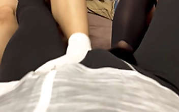 電気アンマショート動画 みかちゃんとMiyuちゃん 1