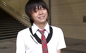 18歳ショタ系少年☆泡風呂でちんぽ狂い！