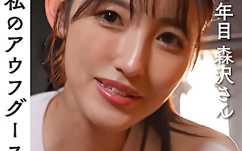 「これが私のアウフグースです！」 サウナで挿入されても汗だくで平然とタオルで仰ぎ続ける女性熱波師 熱波師4年目森沢さん