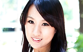 元A○Bの前田○子にチョイ似の瑠菜ちゃん（略） 瑠菜