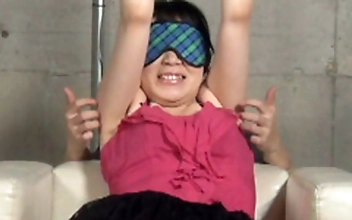 くすぐり悶絶1 （失禁）