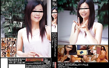 MOTHER I’D LIKE TO FUCK MILF IMMORALITY FILE 人妻流出不倫ファイル （仮）まりこ 年齢四十二歳