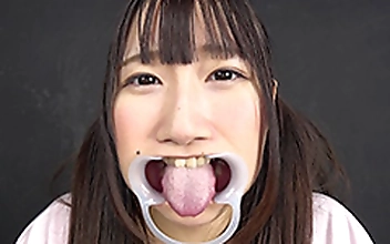 ベロ観察・ベロ唾液フェチズム 美咲